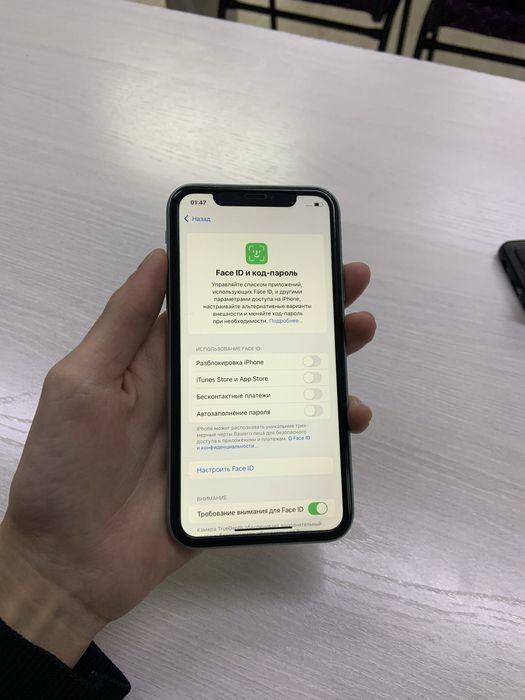 Продам Айфон 11 64gb