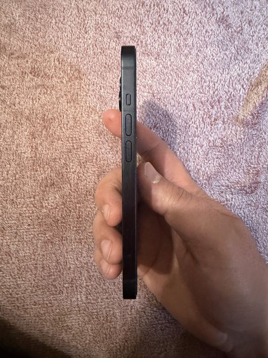 iPhone 14 128gb цвят midnight