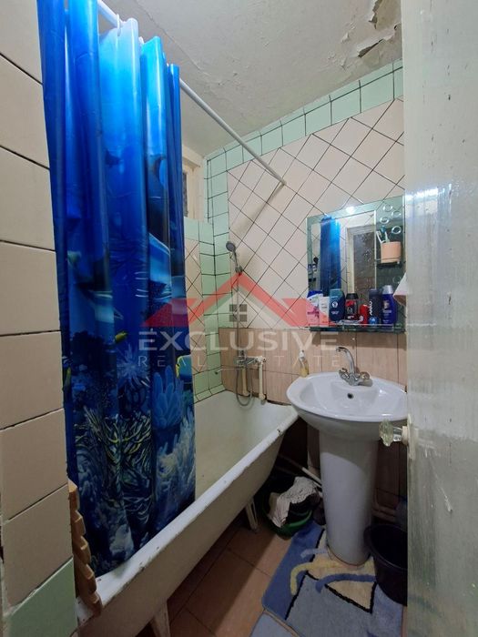 Продается 4 х комнатная квартира. Вторичка. Вокзал.