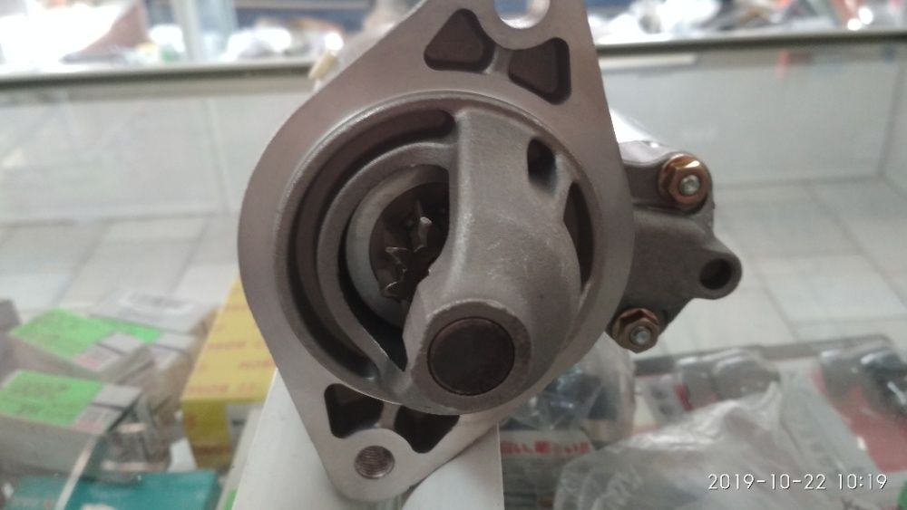 Стартер Toyota ..