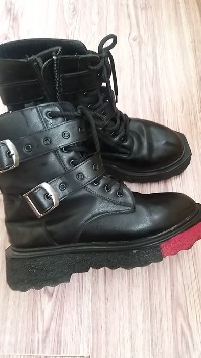 Отлични черни боти, 40 номер, стелка 25 см