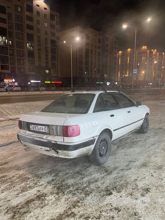 Продам ауди 80 б4
