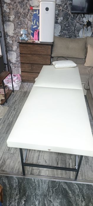 Продается кушетка для наращивания ресниц