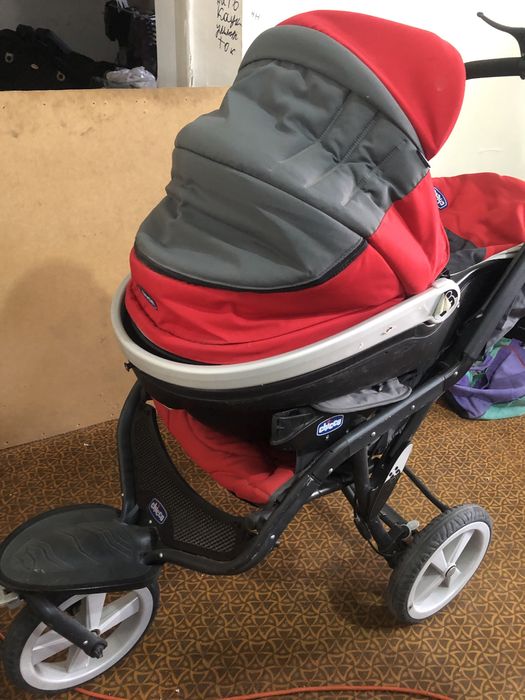 Коляска всесезенная Чико Chicco