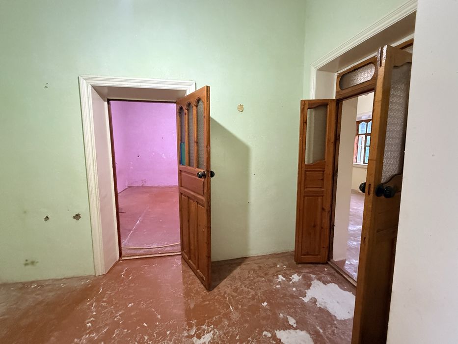 6,5 сотихли Ҳовли ижарага берилади