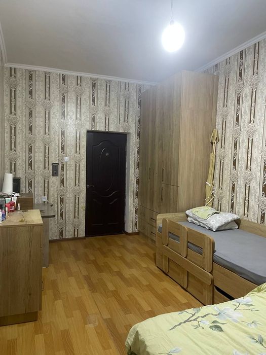 Квартира 69кв.м 2 ком.Поворот Гулис./69 kv.m. 2 xon.kvartira sotila