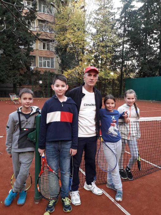 Обучение игре в теннис(большой , на корте)