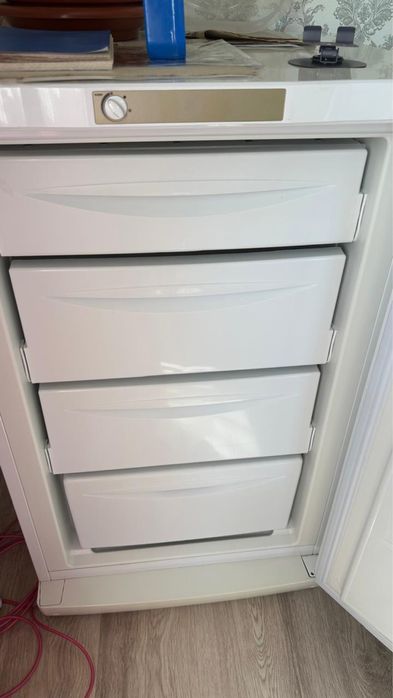 морозильная камера Indesit