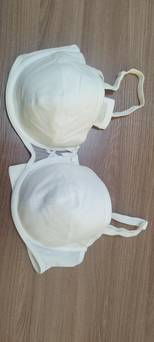 Бюстгальтеры Milavitsа, р-р 80Е