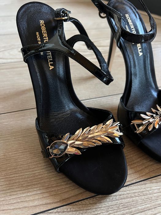 Дамски стилни обувки Roberto Botella