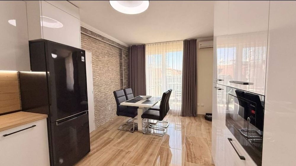 Продава се Многостаен апартамент в к.к. Слънчев бряг - 166 кв.м за 1145 €/кв.м - Снимка #4