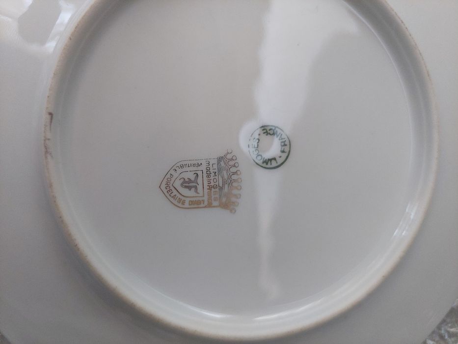 Перфектен Лимож в зелено