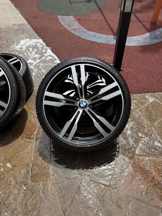 Диски с резиной BMW разноширокие