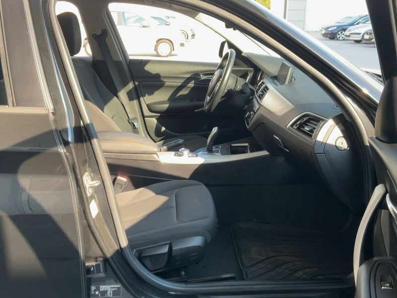 BMW 1er 116d Advantage 2019