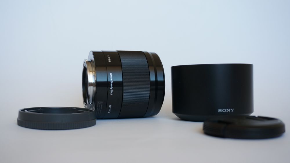 1.8/50 Sony 50 mm OOS  E-mount Обективът сони 50mm f1.8