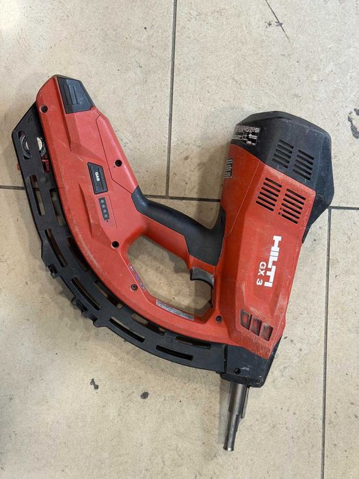 Такер HILTI GX 3 – газов, за директен монтаж в бетон и метал