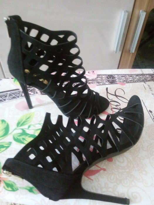 Качественные туфлиженские.