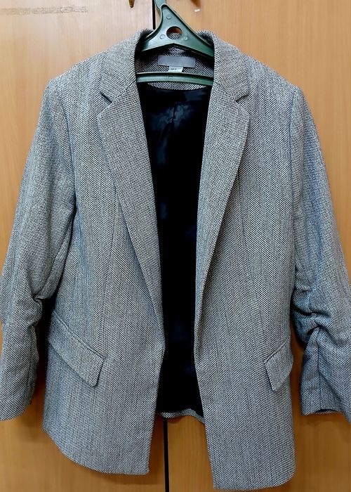 Пиджаки продам 3000 тг