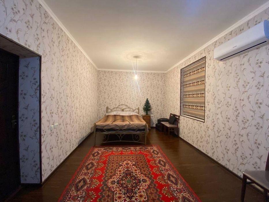 Продается дом 1.4 сотки Мирабад Азербайжанский центр