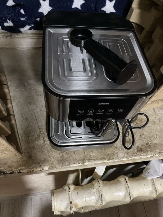 Продам кофеварку
