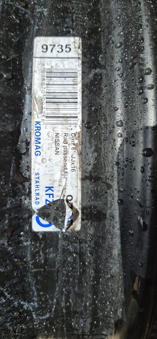 Пподавам 4бр. желязни оригинални джанти за Nissan Qasqai 16"