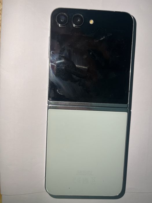 Galaxy Z Flip 5 256gb