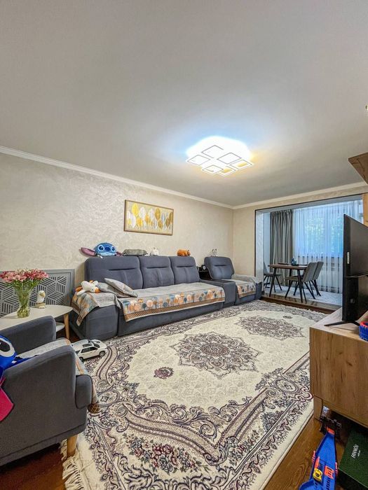 3/4/5 Ялангач,Автосалон Пойтахт,дом кирпич,балкон 2*6,новый ремонт,70м