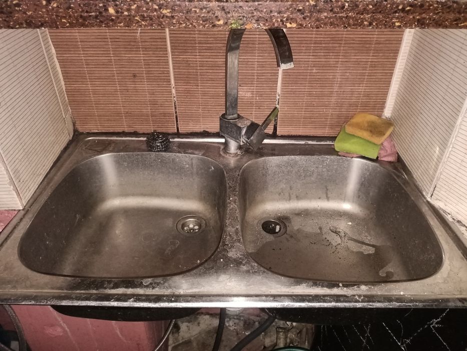 Продам раковину двойную