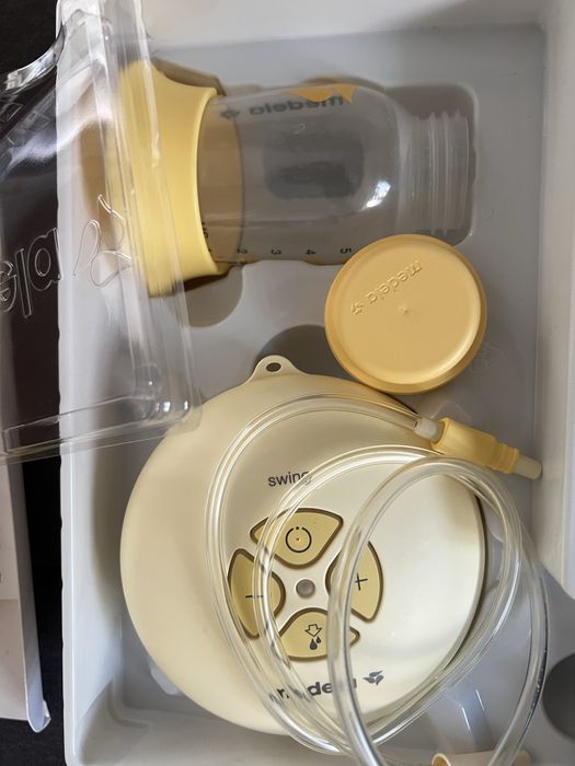 Помпа за кърма Medela Swing