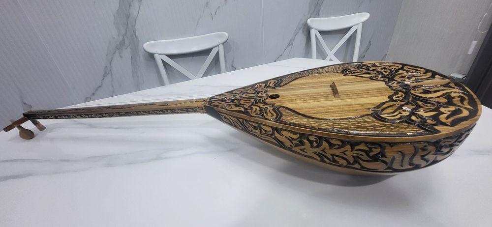 Домбыра сатылады