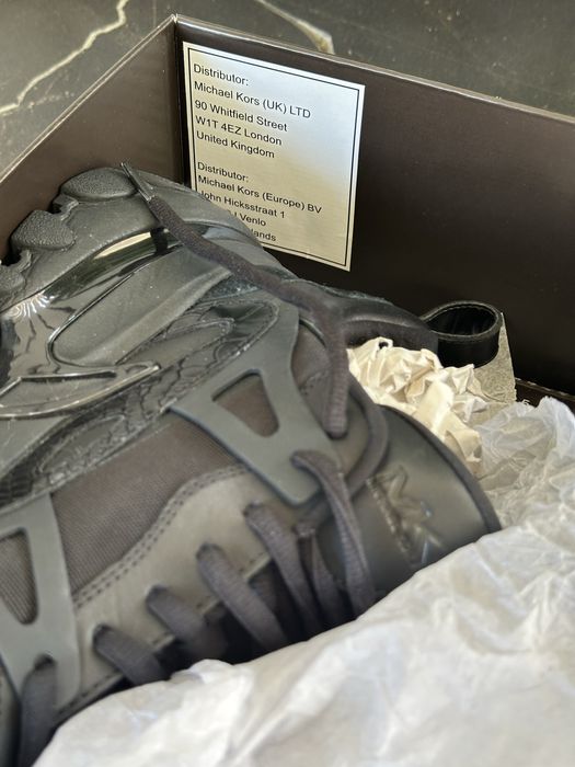 Tenisi sneakers michael kors mk marimea 43. 8.5 negri impecabili