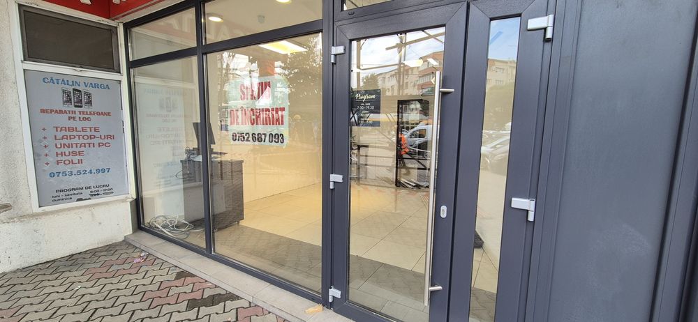 Spatiu comercial de închiriat ultracentral