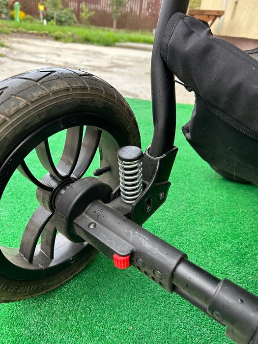 Vând carut Vessanti Crooner 3 în 1