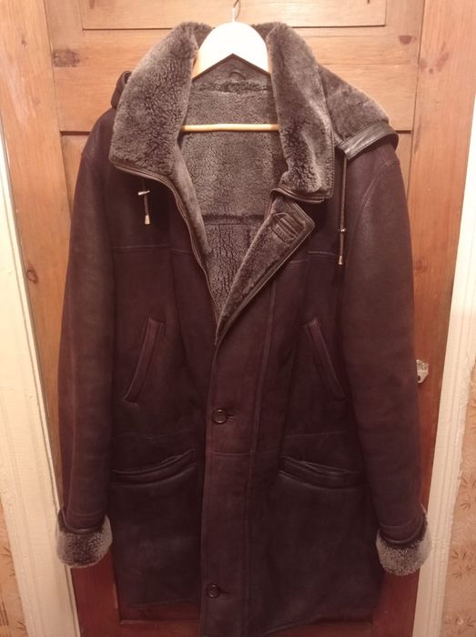 Продам мужскую дубленку