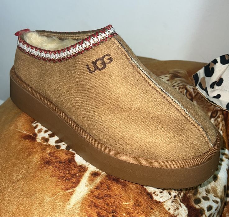 Ugg dama piele intoarsa
