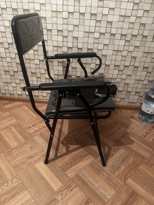 Урологический стул продам.