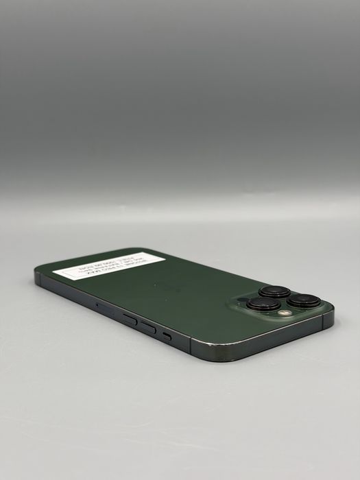 iPhone 13 Pro Max / 256 GB / Baterie 94% / Verde / Garantie un an / Stare buna