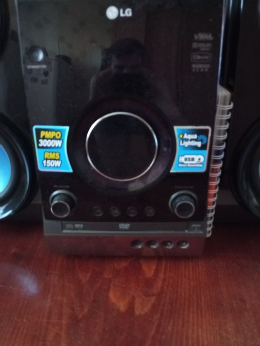 Продам музыкальный центр