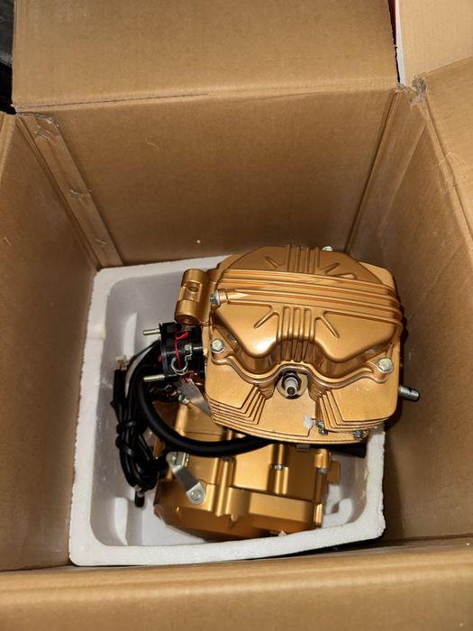 Lochin 150 motor sotiladi
