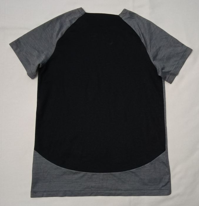 Nike DRI-FIT Tee оригинална тениска ръст 158-170см Найк спорт фланелка