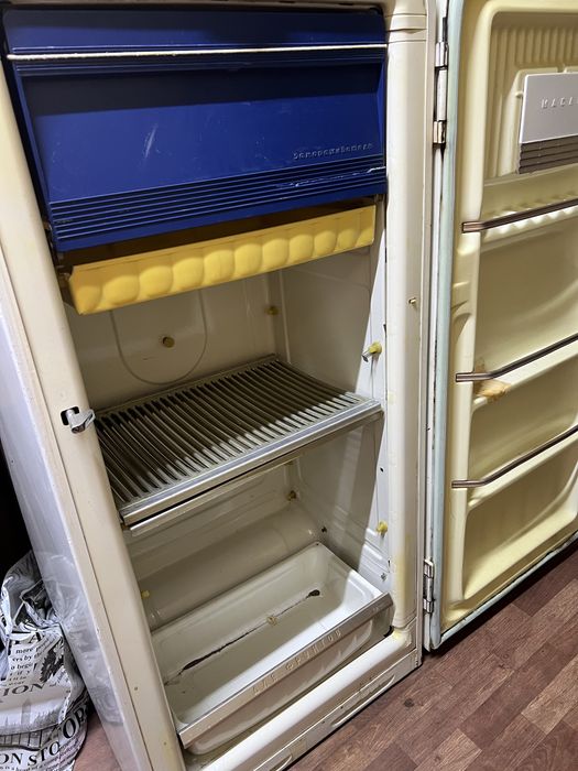 ЗИЛ Москва Холодильник