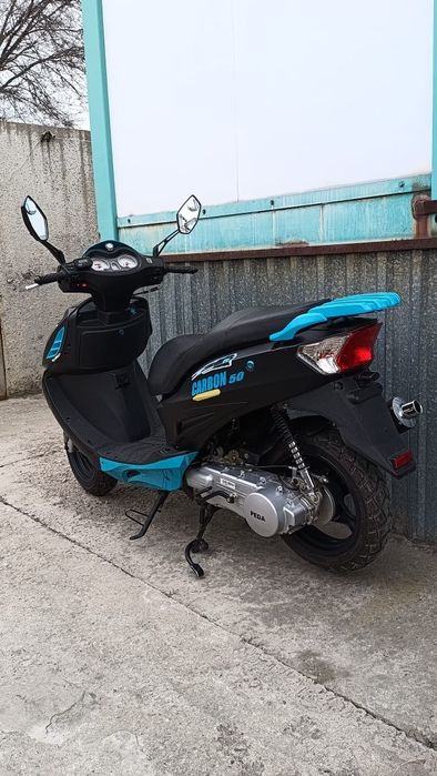 Продам скутер 2022 года