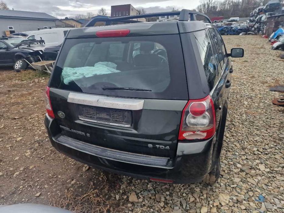 dezmembrez land rover freelander 2 2.2 euro 4 cutie automata an 2008