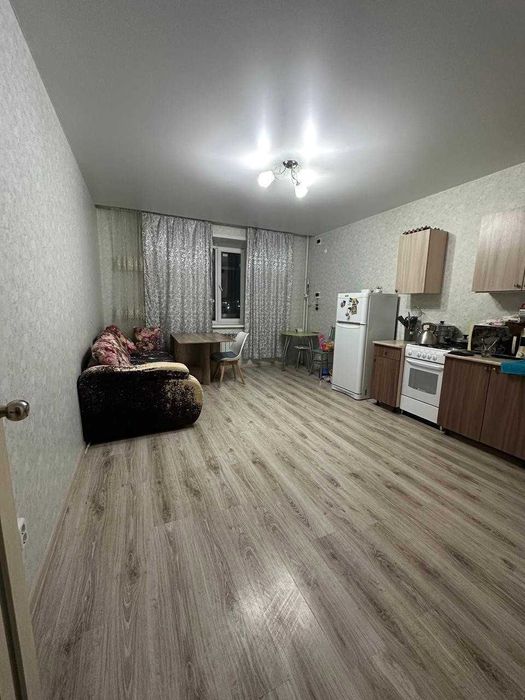 Продажа 1-комнатной квартиры 50,3 кв.м. мкр. Береке