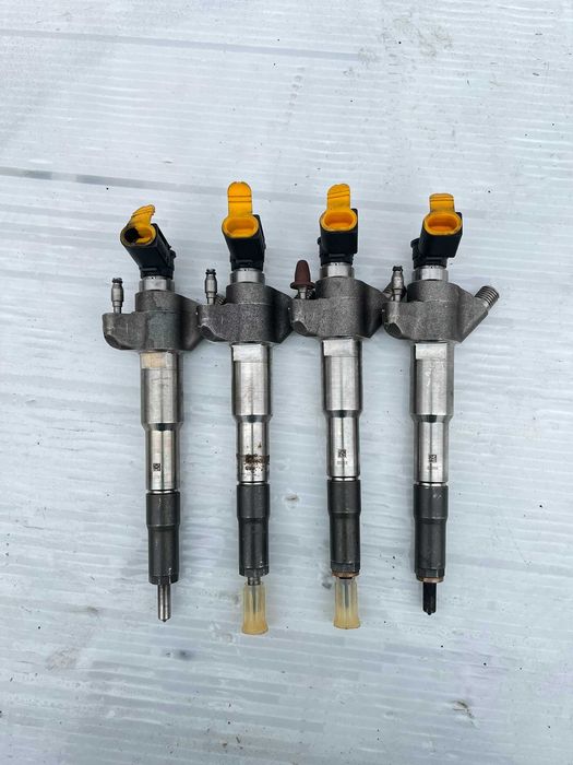 Set injector injectoare Siemens 2.3 diesel Renault Master 166009567R