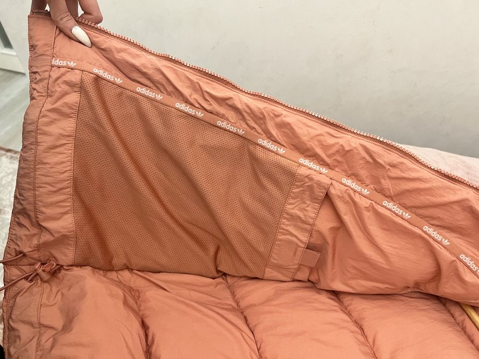 geaca puffer femei adidas