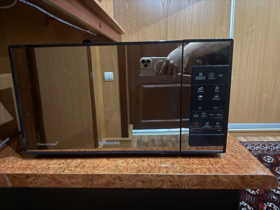 Продается микроволновая печь