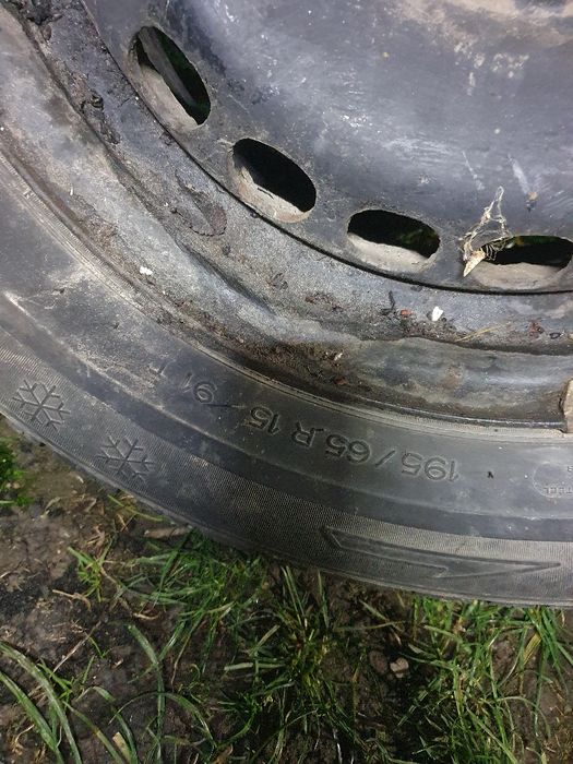 Roata completa ford,anvelope 185/65 r15