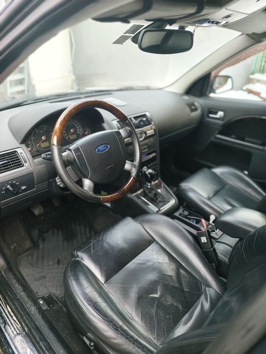 Ford Mondeo Ghia 2.0 Tdci