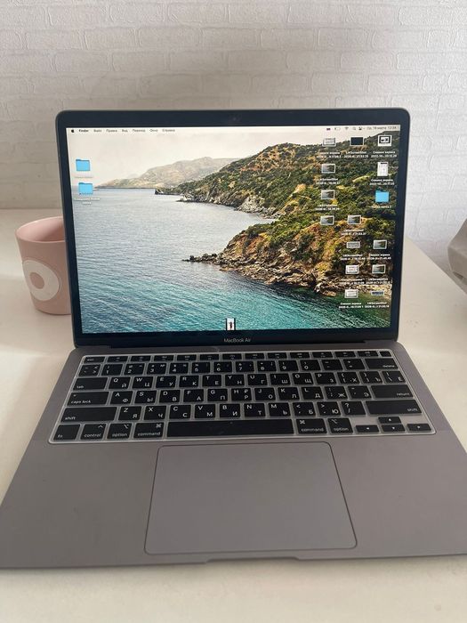Макбук Эйр 13 М1 2020